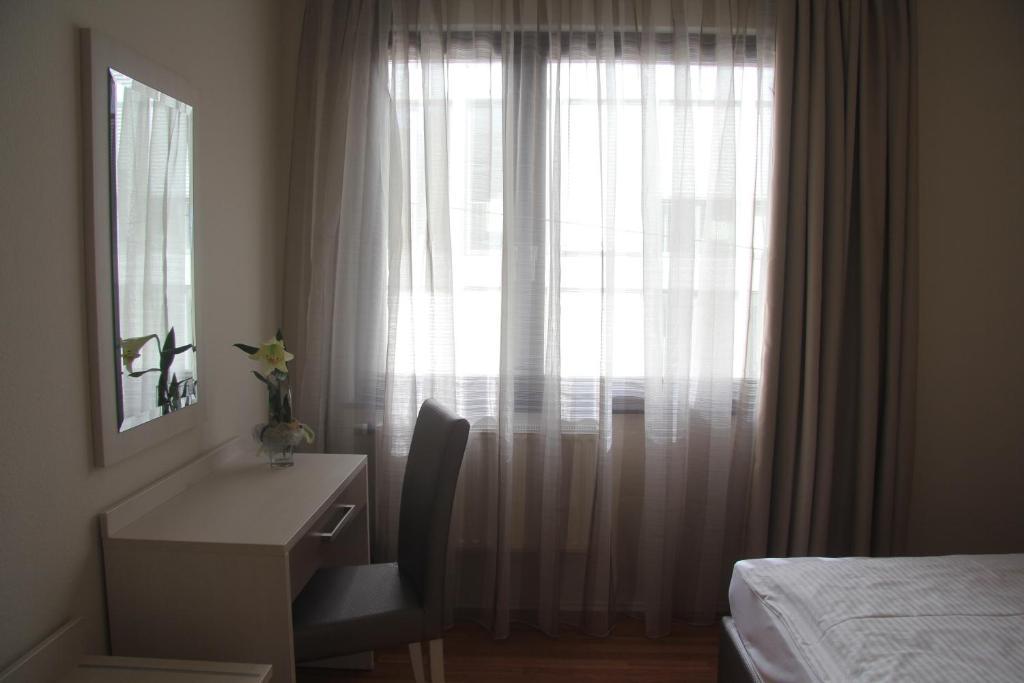 Hotel Centro Stuttgart Chambre photo